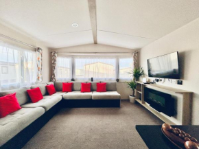 6 Berth Caravan Holiday St Osyth Clacton-on-sea by Verb Holidays